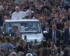 От роскошного до безопасного: в Ватикане открыли выставку папамобилей (видео)