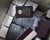 Украинец пытался вывезти в Польшу 900 паспортов и медалей СССР