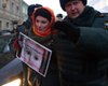 В Москве у здания Госдумы задержали противников "закона Димы Яковлева"