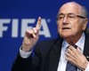 Футбольные спонсоры требуют немедленной отставки Блаттера