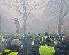 Во Франции 13 протестующим предъявили обвинения в повреждении Триумфальной арки