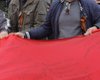 Мужчина, развернувший флаг на львовском Холме Славы, задержан милицией