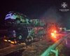 Под Киевом дотла сгорел автовоз с новенькими кроссоверами Renault (фото)