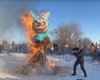 В России на Масленицу сожгли гигантскую Лабубу (фото, видео)
