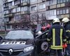 В Киеве водитель Renault Logan въехал в остановку и погиб на месте