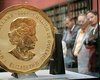 В Вене с аукциона продадут почти стокилограммовую монету