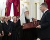 Патриарх Филарет получил звезду Героя Украины от Порошенко
