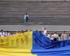 На Потемкинской лестнице развернули 25-метровый флаг Украины