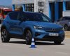 Электрокроссовер Volvo XC40 Recharge разочаровал экспертов своей управляемостью (видео)