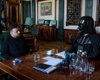 "Провів змістовну зустріч": мережа вибухнула мемами про численні розмови президента (фото)
