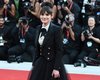 Называли "уродиной" и "ведьмой": Вайнона Райдер вспомнила выход первого "Битлджус" (видео)