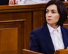 Парламент Молдовы уменьшил полномочия избранной президентом страны Санду