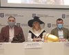 Чиновница КГГА в шляпе презентовала открытие главной киевской елки со шляпой вместо звезды