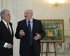 Президент Беларуси пожаловался на поток оружия из Украины