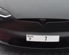 Найдорожчий автомобільний номер у світі отримав електрокар Tesla (відео)