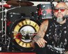 Группу Guns N' Roses покинул культовый музыкант