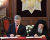 Порошенко и Варфоломей подписали соглашение о сотрудничестве