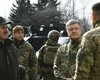 Порошенко на передовой приехал в полк "Азов"