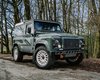 Представлен особый Land Rover Defender для гонок по бездорожью (фото)