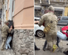 Потасовка во время мобилизации во Львове: военный ТЦК "схватил девушку за горло", — реакция Лубинца