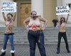 Активисток FEMEN привезли из Беларуси в Украину