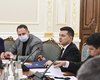 У Зеленского на закрытом совещании обсудят санкции США в отношении украинцев