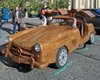 Мастер создал действующую копию культового суперкара Mercedes из дерева (видео)