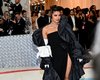 Приянка Чопра пожаловалась, что на Met Gala 2023 не подавали хлеб и она осталось голодной