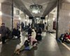 Тисячі дітей: близько 25 000 киян ховалися в метро під час ударів ЗС РФ (фото)