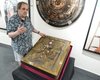 З музею у Франції викрали найбільшу та найдорожчу книгу у світі з обкладинкою Далі