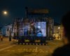 "Последний прометей Донбасса": в День энергетика на корпусе разрушенного трансформатора презентовали уникальные кадры фильма о Кураховской ТЭС