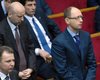 Яценюк и Герман отказались от своих льгот