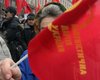 В Луганске проходит митинг с требованием запрета КПУ