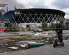 Россия нанесла удар по символу Киева: как выглядит после атаки легендарная "Шайба", снятая группой Kalush