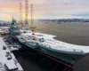 Черное на голубом: российский авианосец "Адмирал Кузнецов" коптит небо и океан
