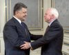 Порошенко поговорил с МакКейном о реформах и борьбе с коррупцией