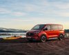 Богатое оснащение и электрическая версия: представлен новый Ford Tourneo Custom (фото)