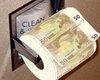 Доллар продолжает укрепляться: евро подешевеет до 1,35