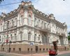 В Херсоне женщина провалилась к соседям этажом ниже