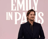 Актер сериала "Эмили в Париже" намекнул на выход из проекта
