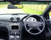 В Україні можуть дозволити реєстрацію авто з правим кермом