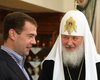 Медведев посоветовался с Патриархом как лучше выстраивать отношения с Украиной