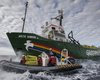 Члены экипажа Arctic Sunrise не признают своей вины и не намерены просить о помиловании