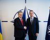 Порошенко и генсек НАТО Столтенберг обсудили сотрудничество Украины и альянса