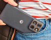 Доступный, но быстрый телефон Motorola: какой середняк высоко оценили эксперты в 2026 (фото)