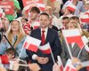 Выборы президента Польши: мэр Варшавы побеждает во втором туре с минимальным отрывом (фото)