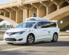 Беспилотный автомобиль Waymo заблокировал дорогу, а затем пытался сбежать от команды помощников