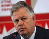 Симоненко: На всех госучреждениях КПУ намерена установить красные знамена в честь Дня Победы 