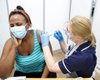 В Британии вакцинировано около миллиона человек