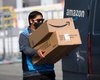 Работники Amazon анонсировали забастовку в 20 странах мира на "черную пятницу": какая причина
